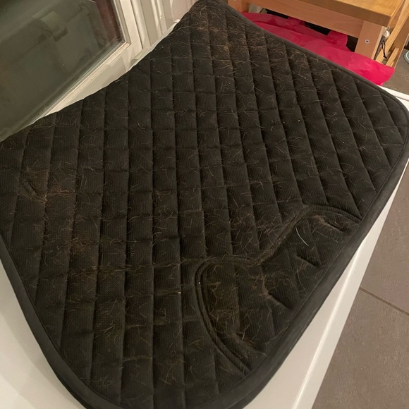 SHIRES AUBRION HYDE PARK SADDLEPAD - BUTTERFLY 15-16” - Picture 7 of 7